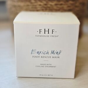 New Farmhouse Fresh Foot Rescue Mask
